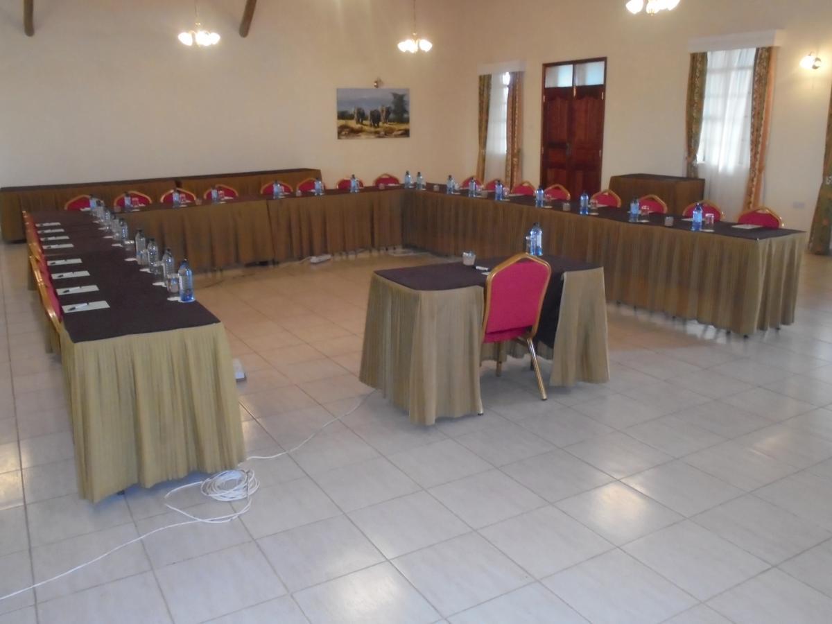 Maanzoni Lodge Limited Athi River Eksteriør bilde